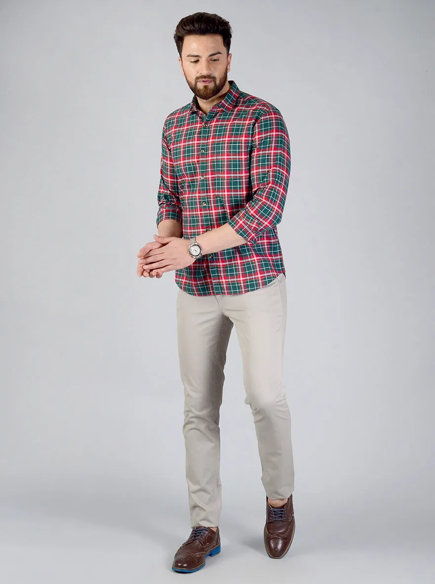 Bottle Green & Red Checked Slim Fit Casual Shirt | JadeBlue