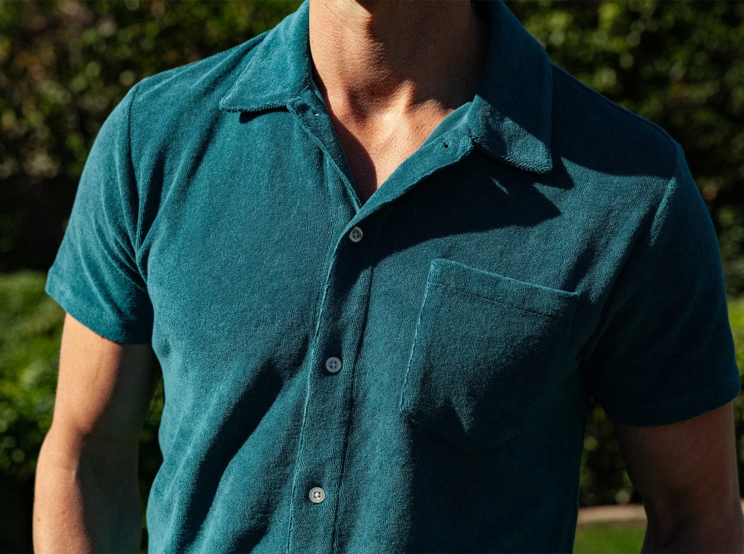 Criquet Terrycloth Button Down Short Sleeve Shirt in Hydro