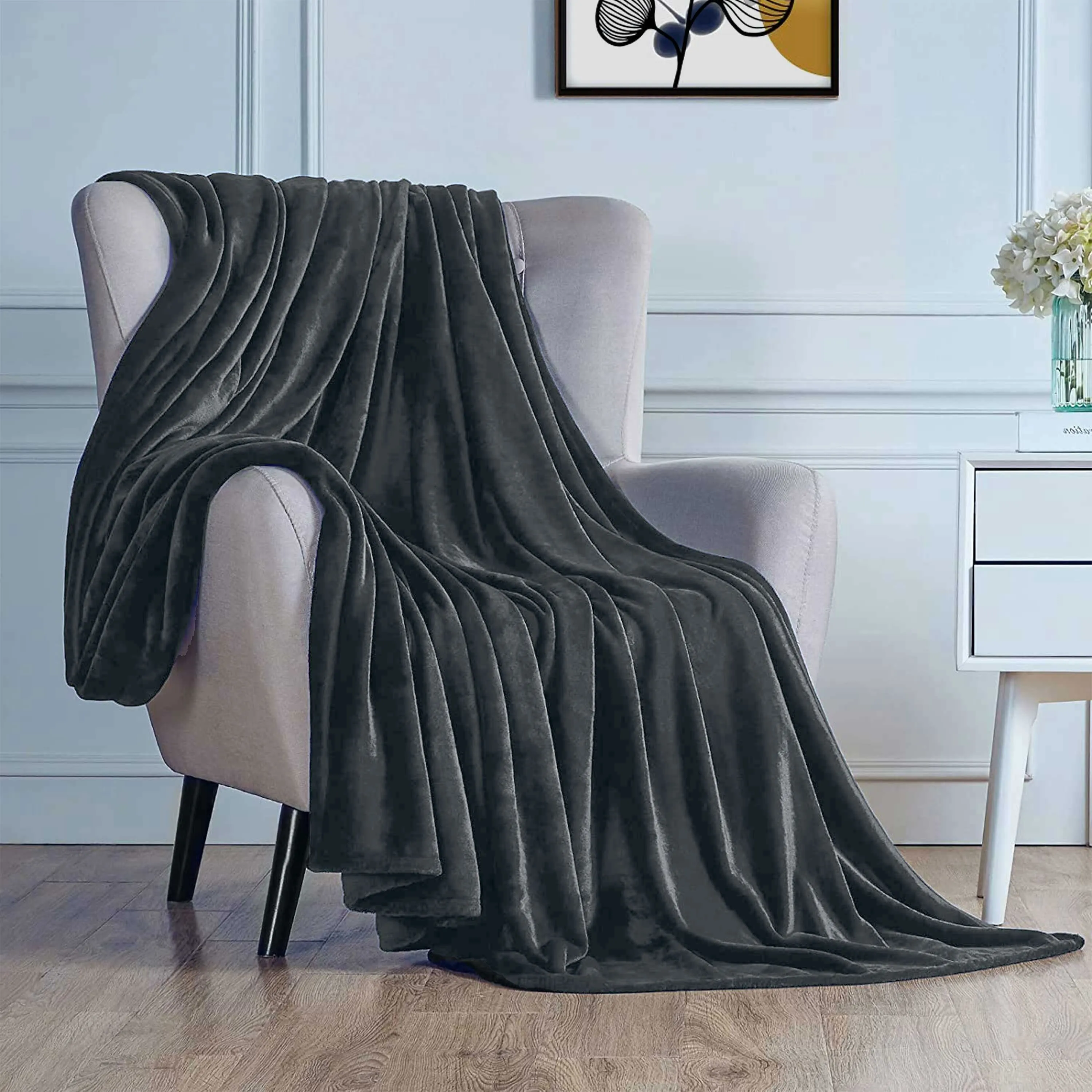 High Quality Silver Blue Single Size Blanket 160x220cm Soft Flannel Blanket Suitable for All Seasons it is Warm Throw Blanket for Bedroom, Couch Sofa, Living Room, Fashion Sofa Bedding, Car, Sofa Recliner