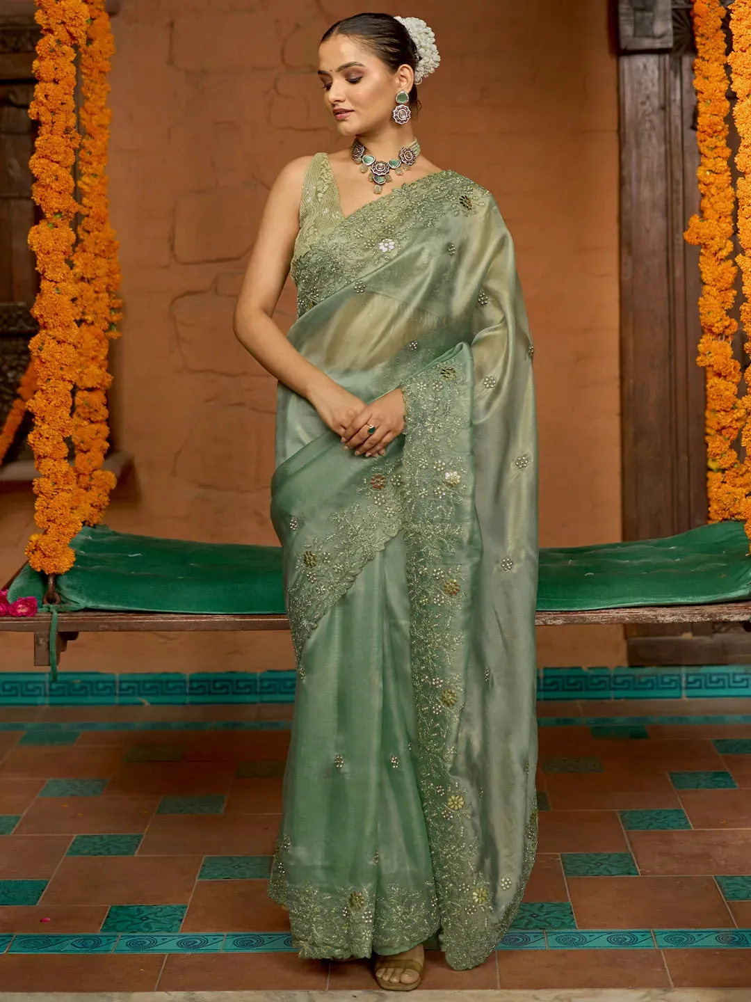 Jashvi Art Green Embroidered Silk Blend Saree With Unstitched Blouse Piece