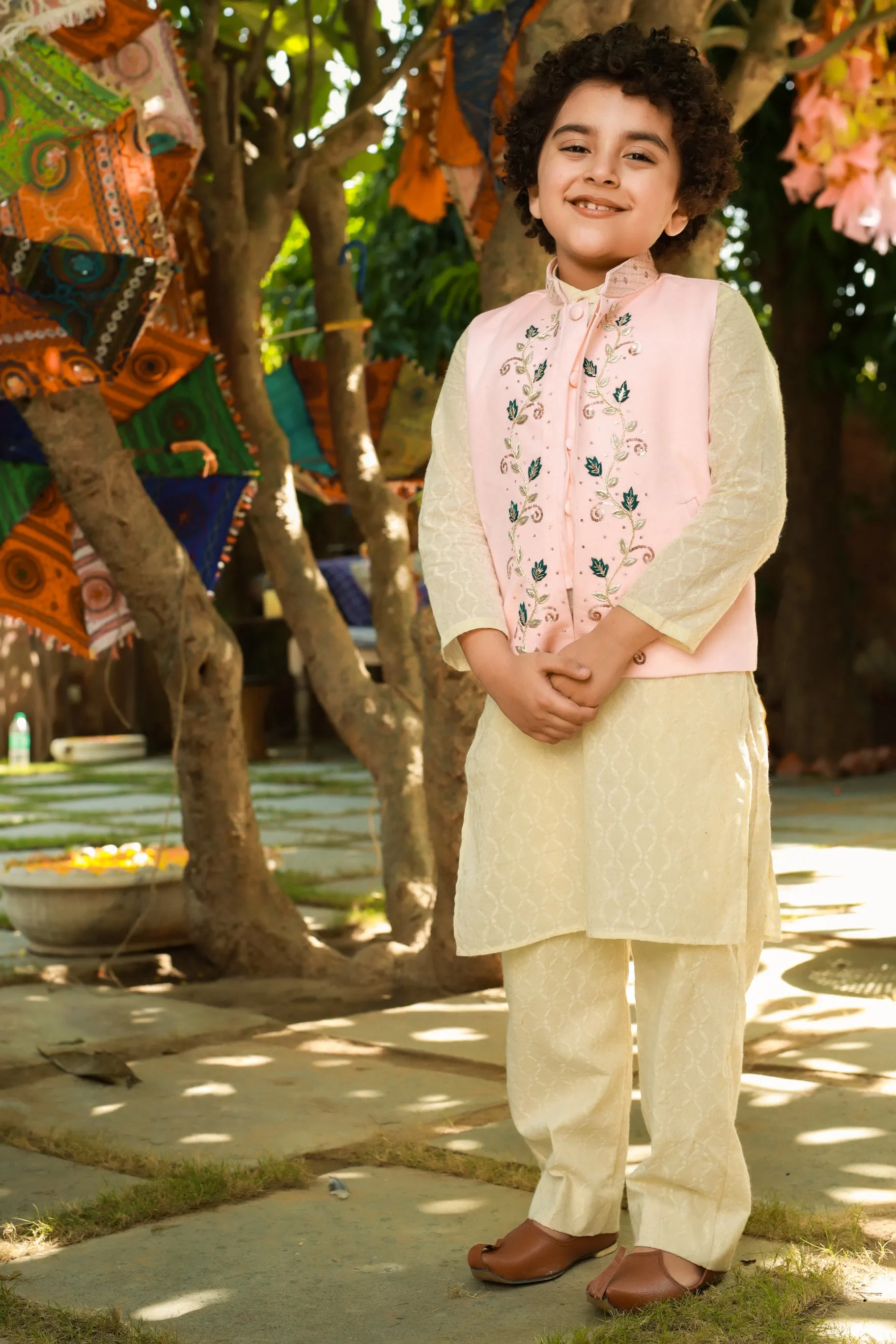 Shad - Vegan Silk Embroidered Nehru Jacket For Boys