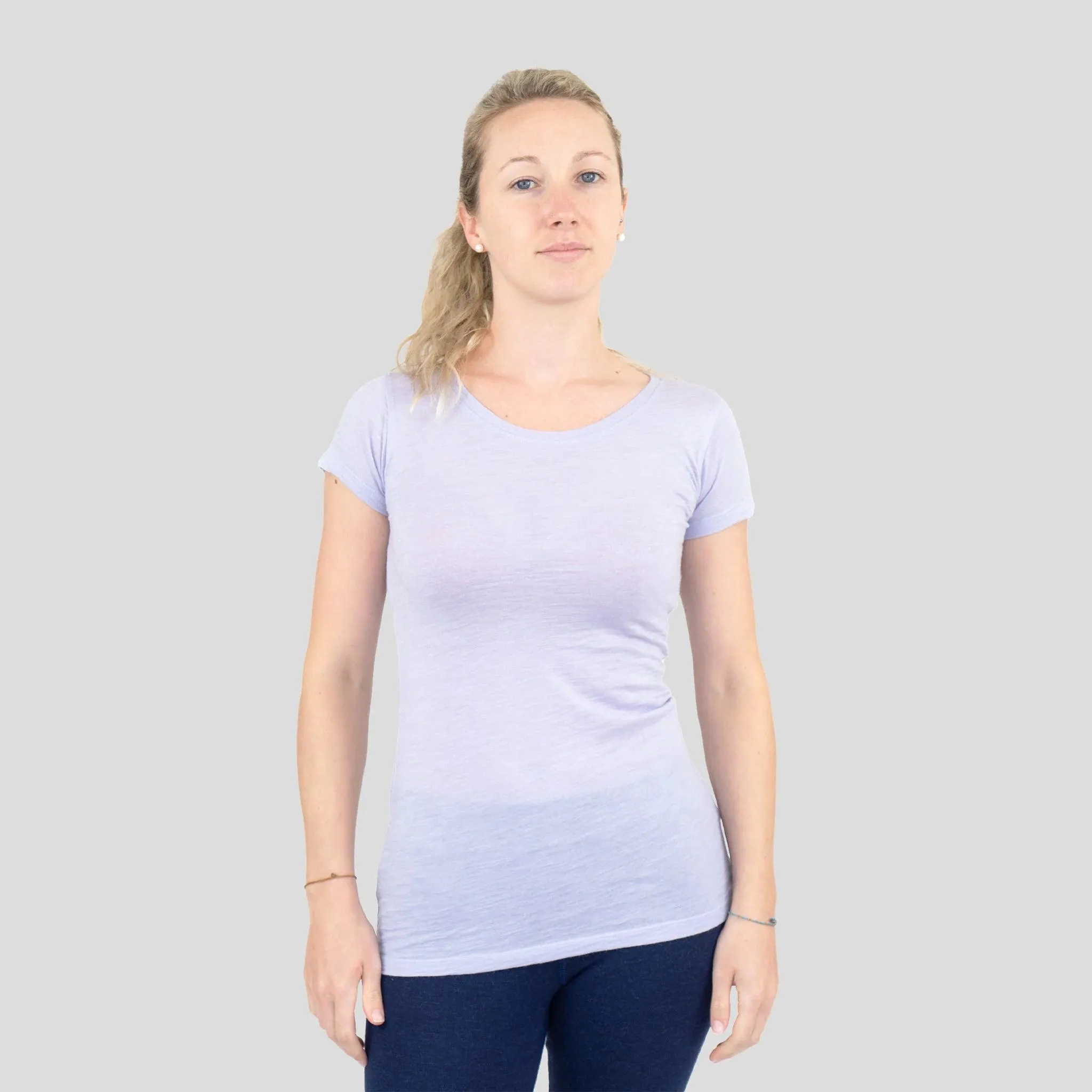 Women's Alpaca Wool T-Shirt: 160 Ultralight Crew Neck