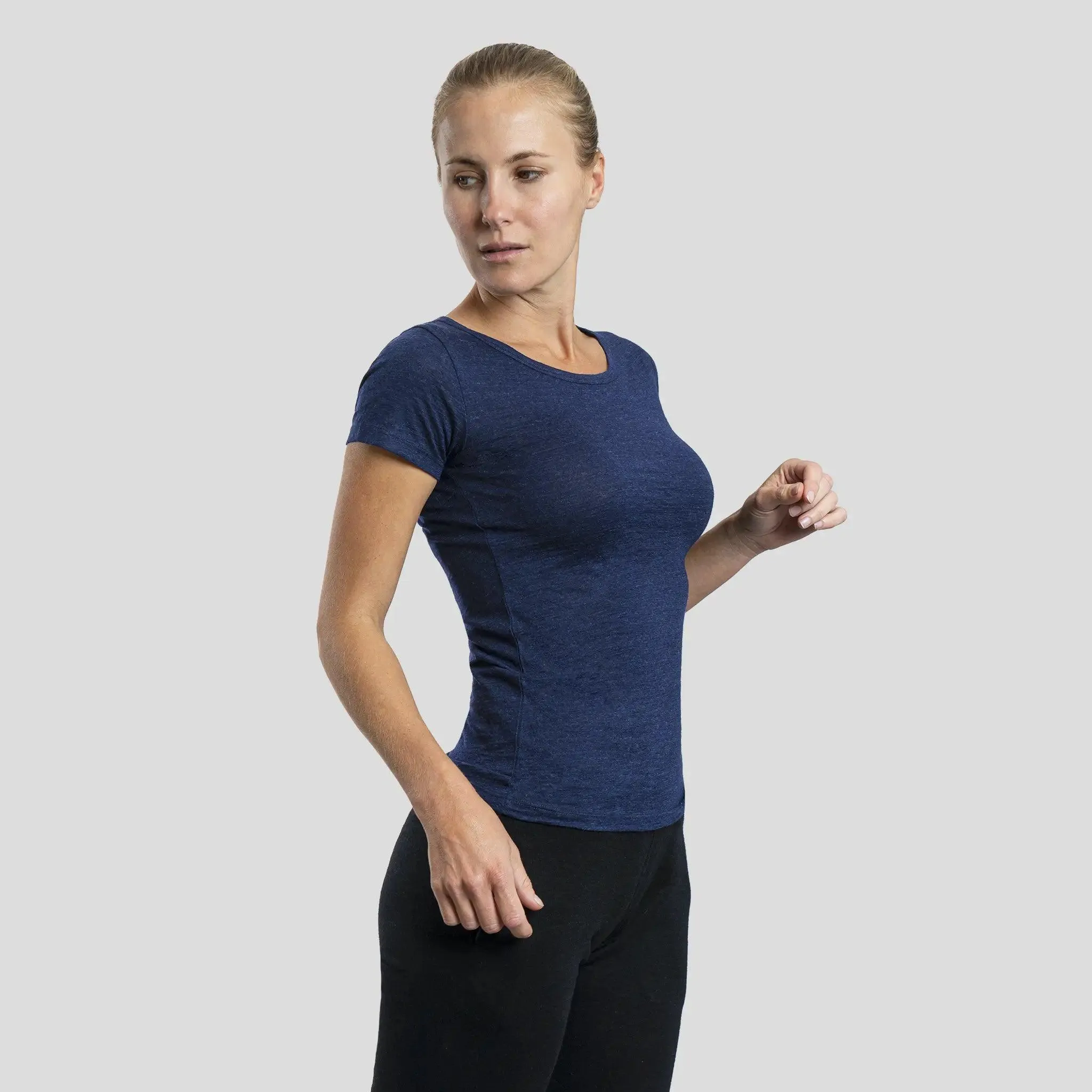 Women's Alpaca Wool T-Shirt: 160 Ultralight Crew Neck